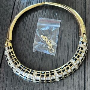 Beautiful vintage 90s Personal Accents Gold Plated Rhinestone Necklace - NIB.